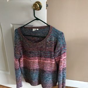Women’s gap sweater size medium